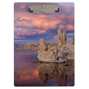 Tufa Formations on Mono Lake Clipboard