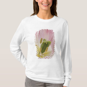 Tulip close-up, Keukenhof Gardens, Lisse, T-Shirt