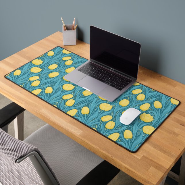 Tulips in blue and yellow desk mat (Office 2)