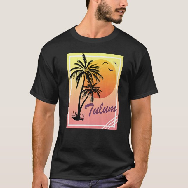 Tulum Retro Vintage Sunset   T-Shirt (Front)