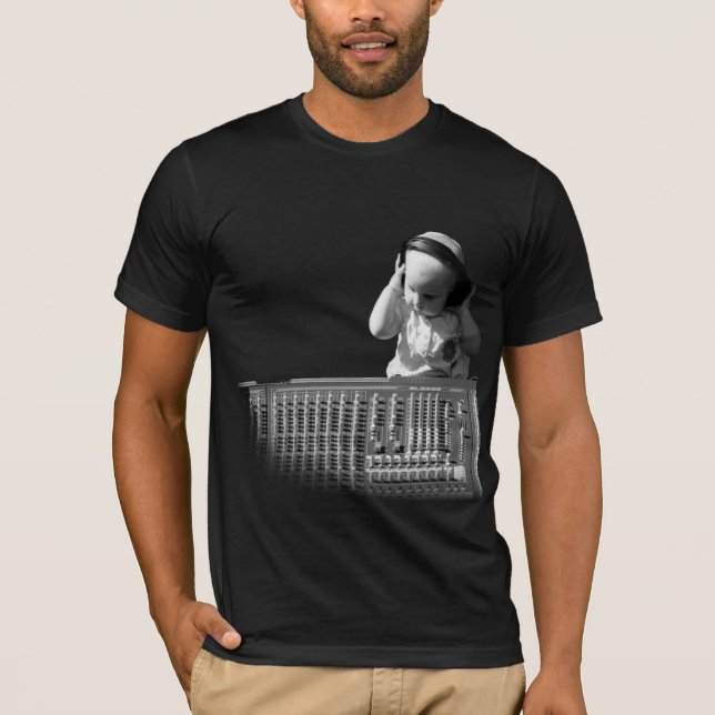 Tune T-Shirt (Front)