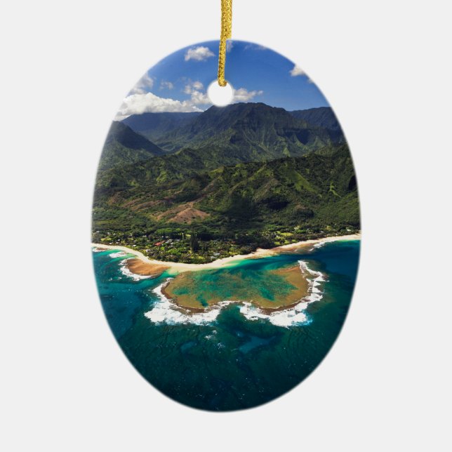 Tunnels Reef on the Hawaiian Island of Kauai Ceramic Tree Decoration (Front)