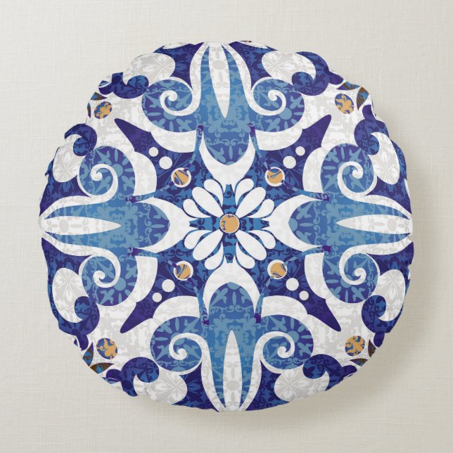 Turkish Colourful: Vintage Eastern Pattern Round Cushion (Front)