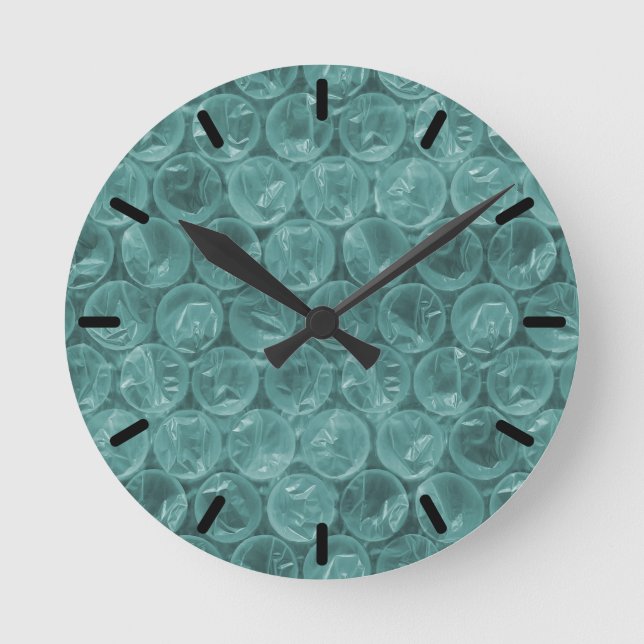 Turquoise bubble wrap pattern round clock (Front)