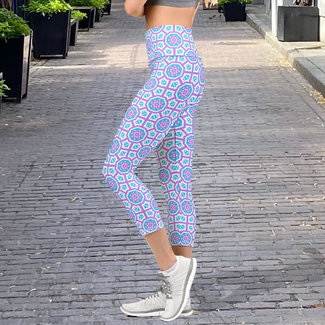 Turquoise White & Purple Elegant Geometric Pattern Capri Leggings (Creator Uploaded)