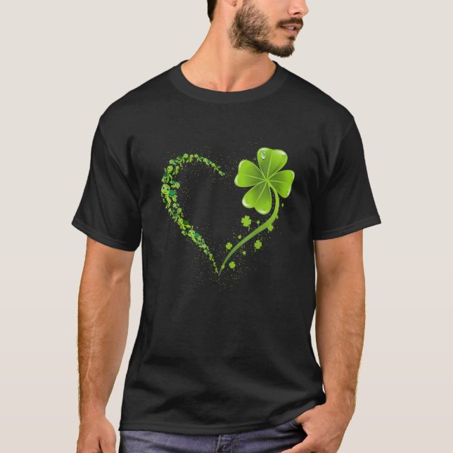 Turtle Heart Leaf Irish St Patrick Day Clover Hear T-Shirt (Front)