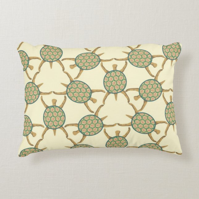 Turtle pattern decorative cushion (Front)