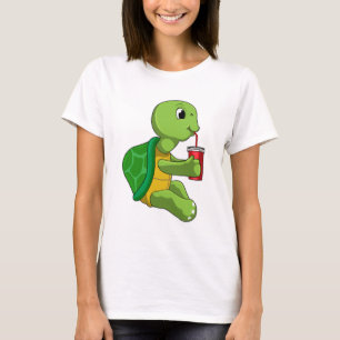 Turtle with Drinking mug with Straw T-Shirt