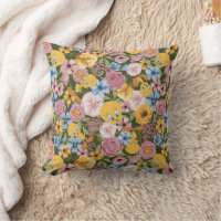 TWEETY™ Floral Embroidery Pattern