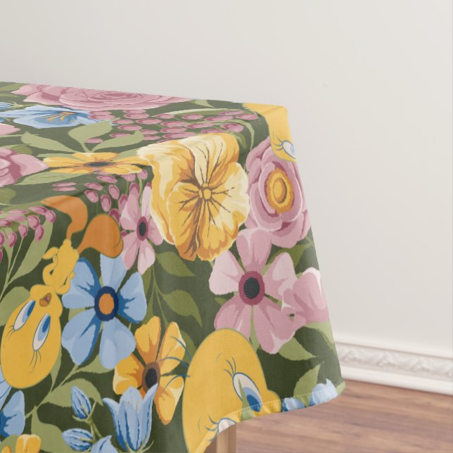 TWEETY™ Floral Embroidery Pattern Tablecloth (In Situ)