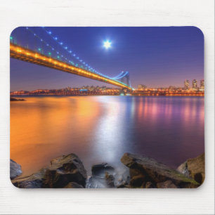 Twilight, George Washington BridgePalisades, NJ. Mouse Mat