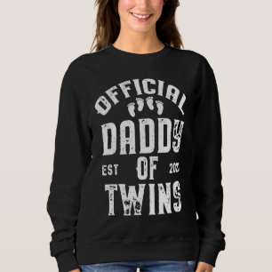 Twin Dad 2023 Funny New Daddy of Twins Father's Da Sweatshirt