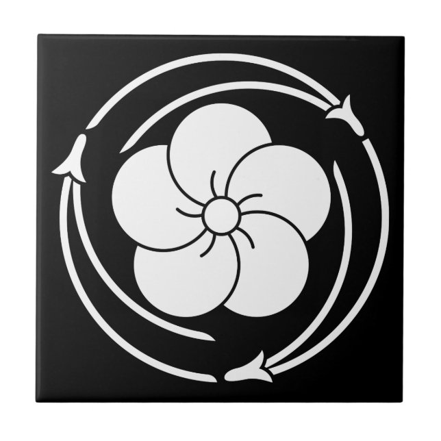 Twisted plum blossom in pine needles ring tile (Front)