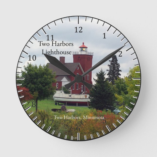 Two Harbours Lighthouse and boat clock (Front)