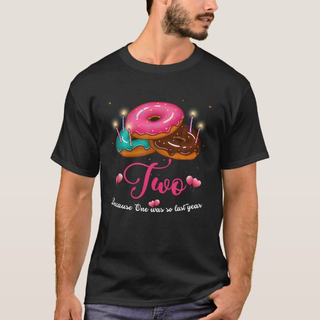 Two Is So Sweet 2Nd Doughnut Girl Birthday Decorat T-Shirt (Front)