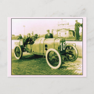 Two men in antique racing car n° 16 Indy 500 Postcard