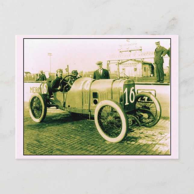 Two men in antique racing car n° 16 Indy 500 Postcard (Front)