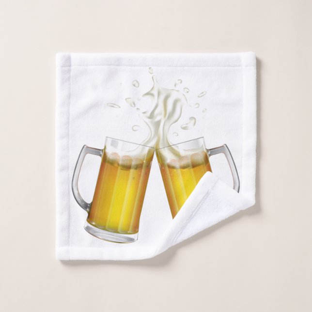 Two mugs with a light beer. wash cloth (Wash Cloth)
