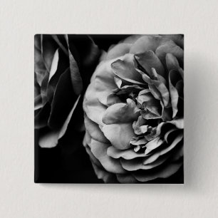 two roses 15 cm square badge