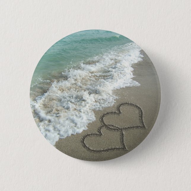 Two Sand Hearts on the Beach 6 Cm Round Badge (Front)