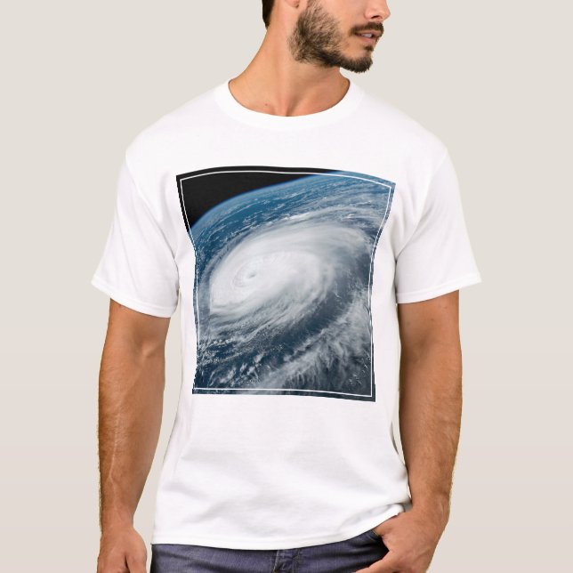 Typhoon Hinnamnor. T-Shirt (Front)