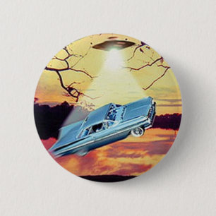 UFO 6 CM ROUND BADGE