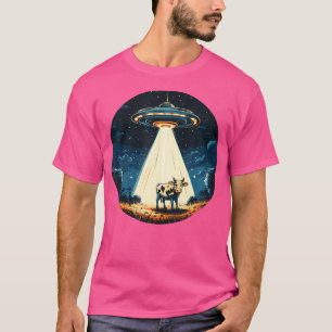 Ufo Beaming A Cow Up For Alien Adventures For Boys T-Shirt