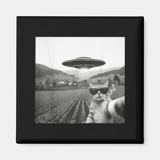 UFO Cat Selfie Sci-Fi Alien Funny Smoking Cat Magnet (Front)