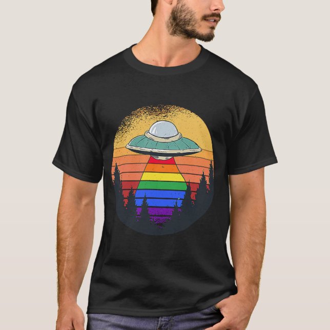Ufo Flying Saucers LGBT gay & Lesbian pride LGBT g T-Shirt (Front)