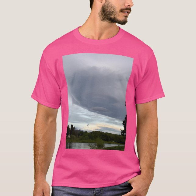 Ufo Nad Nami T-Shirt (Front)