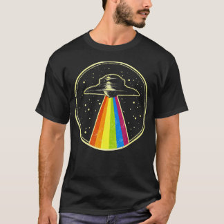 Ufo Rainbow Beam Illustration Retro Alien T-Shirt