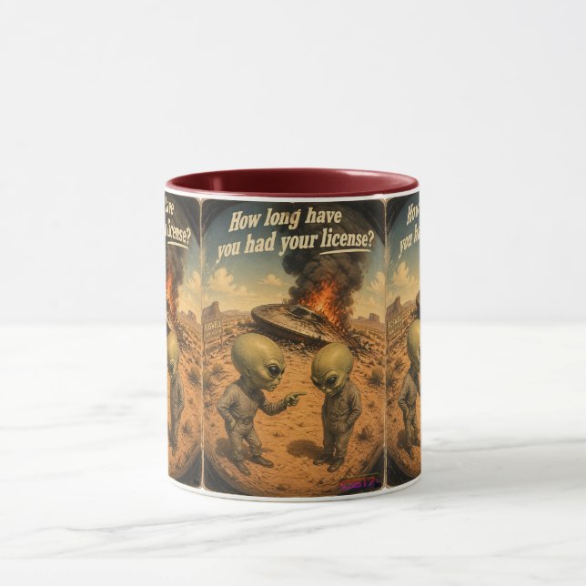 UFO Roswell 40-50s Mug (Center)