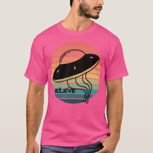 Ufo Vintage Art T-Shirt