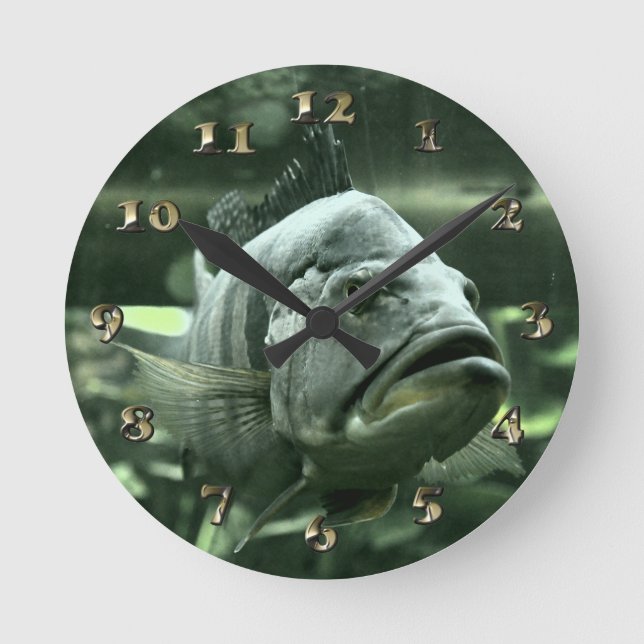 Ugly Aquarium Fish Round Clock (Front)