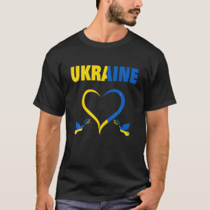 Ukraine Flag Heart Vintage Ukraine Ukrainian Flag T-Shirt