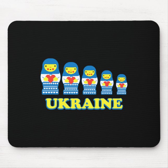 Ukraine Matryoshka Nesting Dolls Hold Hearts  Mouse Mat (Front)