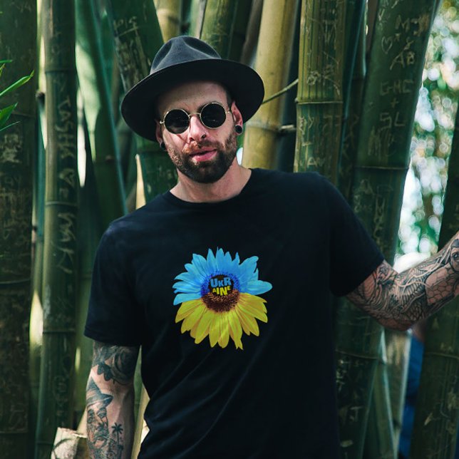Ukraine watercolor sunflower blue yellow flag T-Shirt (Creator Uploaded)