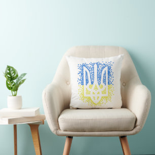 Ukrainian emblem trident tryzub scattering hearts cushion