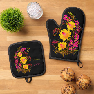 Ukrainian Floral Folk Art  Oven Mitt & Pot Holder Set
