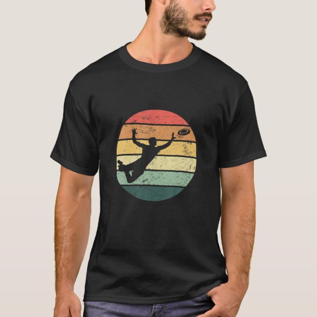 Ultimate Frisbee Flying Disc Sport Silhouette Vint T-Shirt (Front)