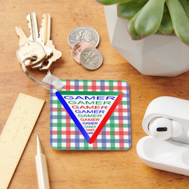 Ultimate Gamer 3 Gaming System Colours RGB Key Ring (Desk)