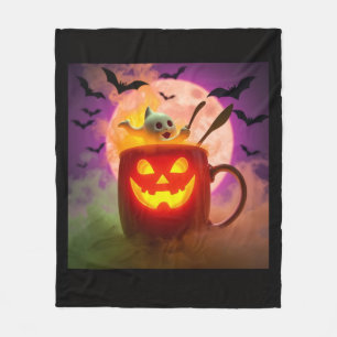 Ultimate Halloween – Creepy-Cute Ghost Glow Fleece Blanket