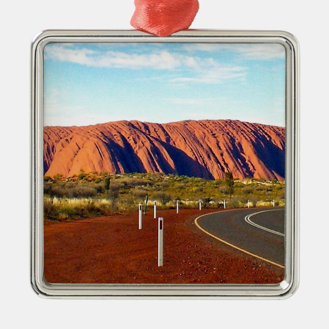 Uluru / Ayers Rock - Australia Metal Tree Decoration (Front)