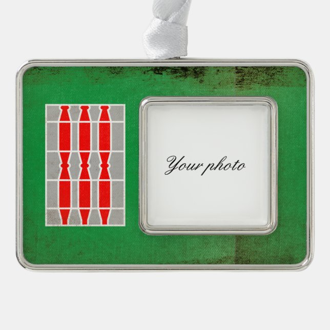 Umbria Silver Plated Framed Ornament (Front)