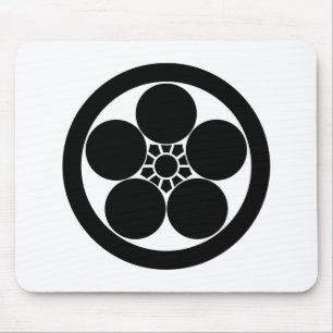 Umebachi-style plum blossom in circle mouse mat
