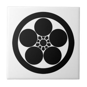 Umebachi-style plum blossom in circle tile