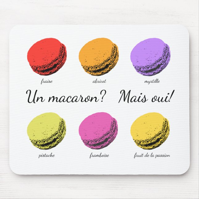 Un macaron? Mais oui! Mouse Mat (Front)