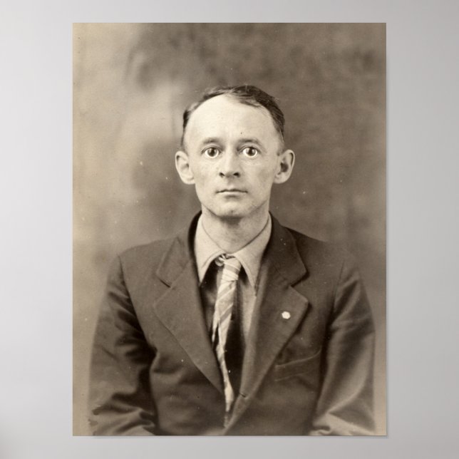 Uncle Creepy - Vintage Halloween Haunted Portrait Poster (Front)