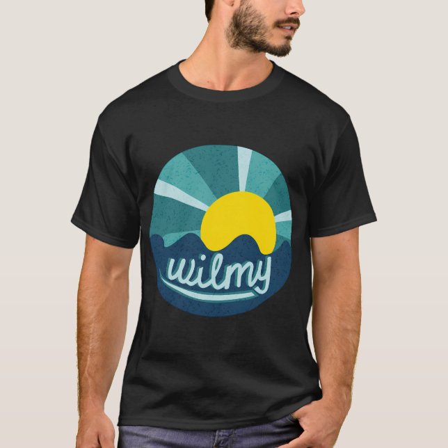 Uncw Wilmington Beach Ocean T-Shirt (Front)
