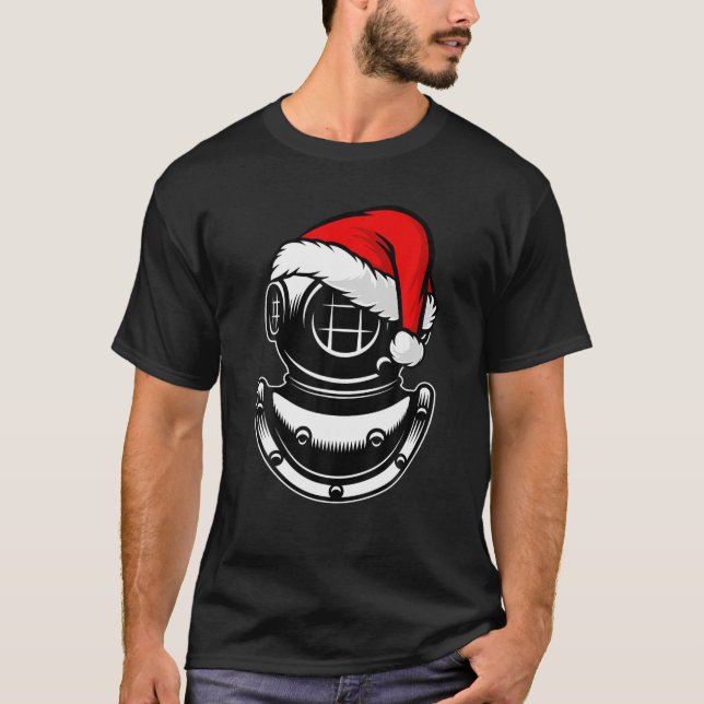 Underwater Diving Helmet Santa Hat Christmas Scuba T-Shirt (Front)